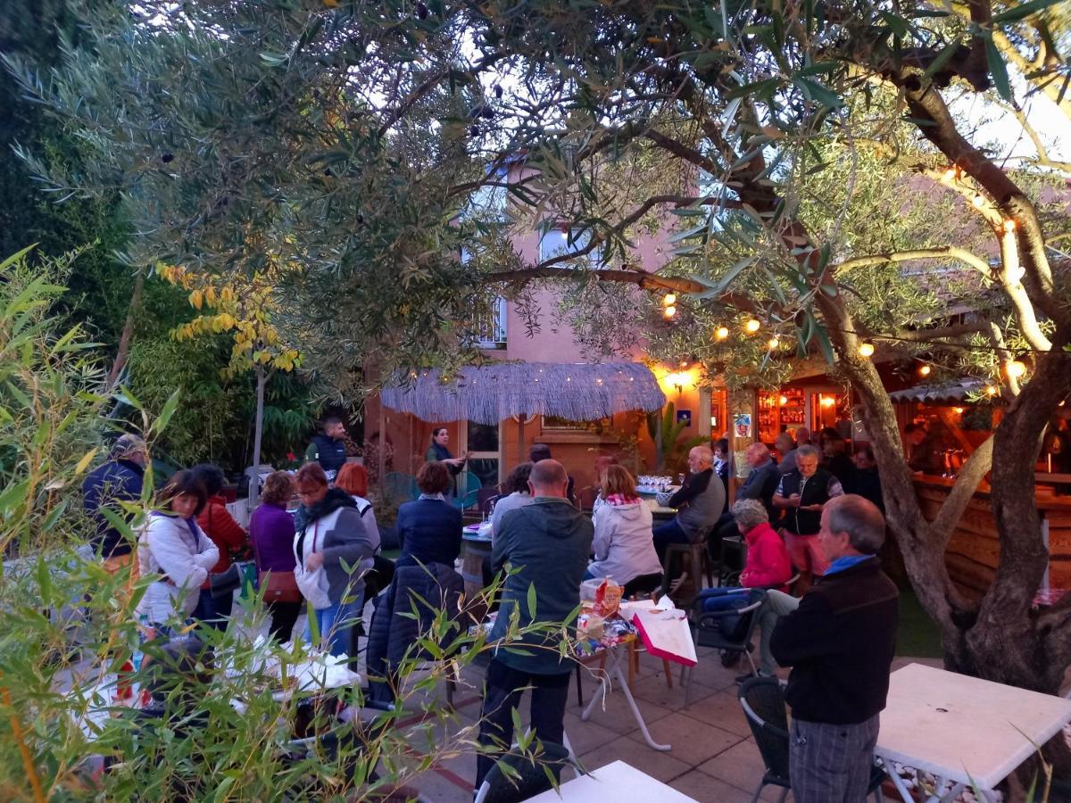 Les Chalets Du Relais D'Aguilar Tuchan Εξωτερικό φωτογραφία