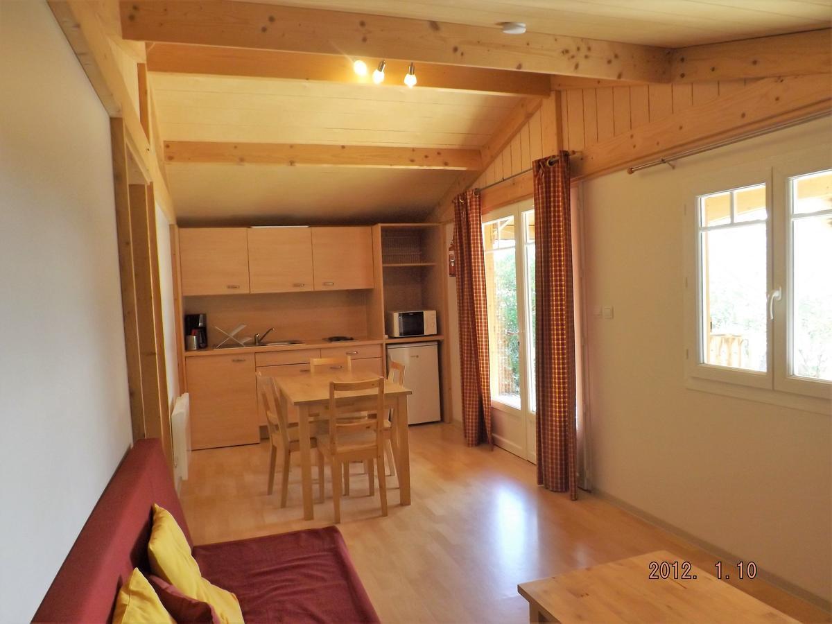 Les Chalets Du Relais D'Aguilar Tuchan Εξωτερικό φωτογραφία