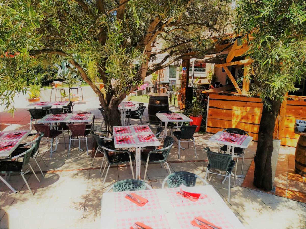 Les Chalets Du Relais D'Aguilar Tuchan Εξωτερικό φωτογραφία